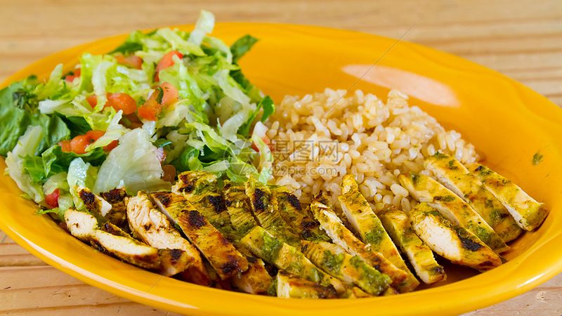 校园零食代理加盟：揭秘校园零食市场的“黄金机遇”**