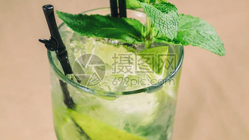 食品代加工：起订量与成本解析**